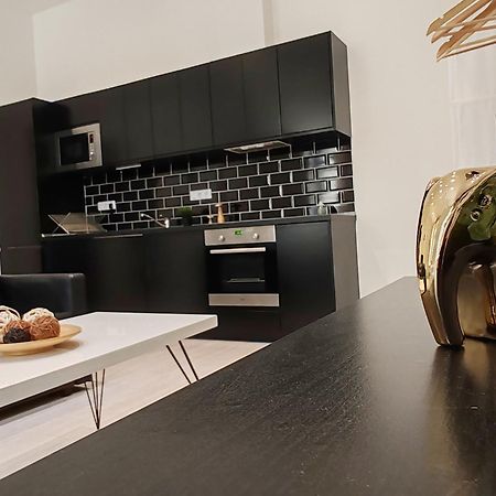 A5 Apartment - Budapest - Hostaid מראה חיצוני תמונה