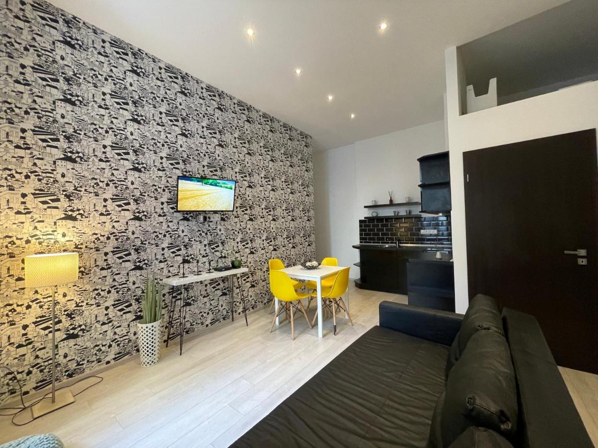 A5 Apartment - Budapest - Hostaid מראה חיצוני תמונה