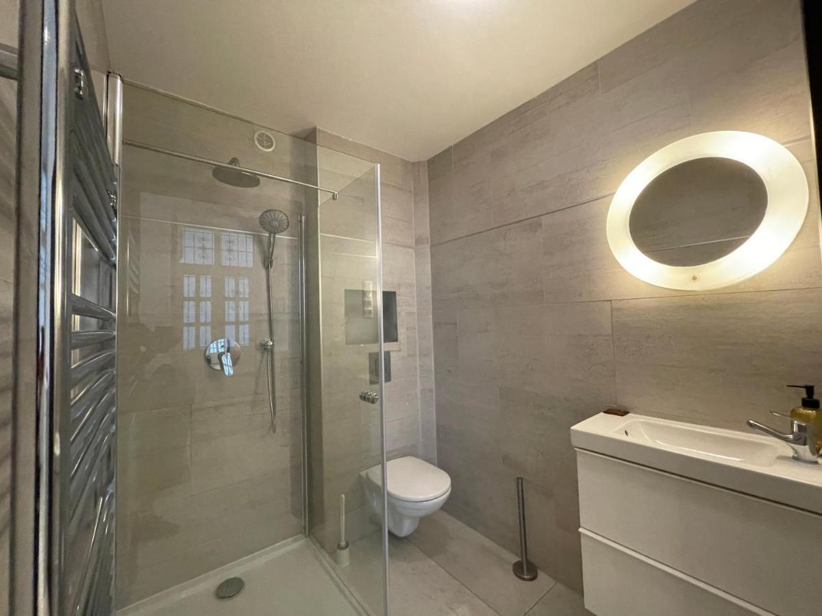A5 Apartment - Budapest - Hostaid מראה חיצוני תמונה